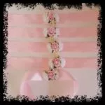 Pulsera de dama de honor en raso rosa con rositas