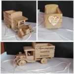 Camión de madera para arras Aquí empieza nuestra historia