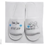 Zapatillas de novia personalizadas blancas con detalle azul