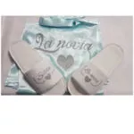 Bata personalizada y Zapatillas personalizadas