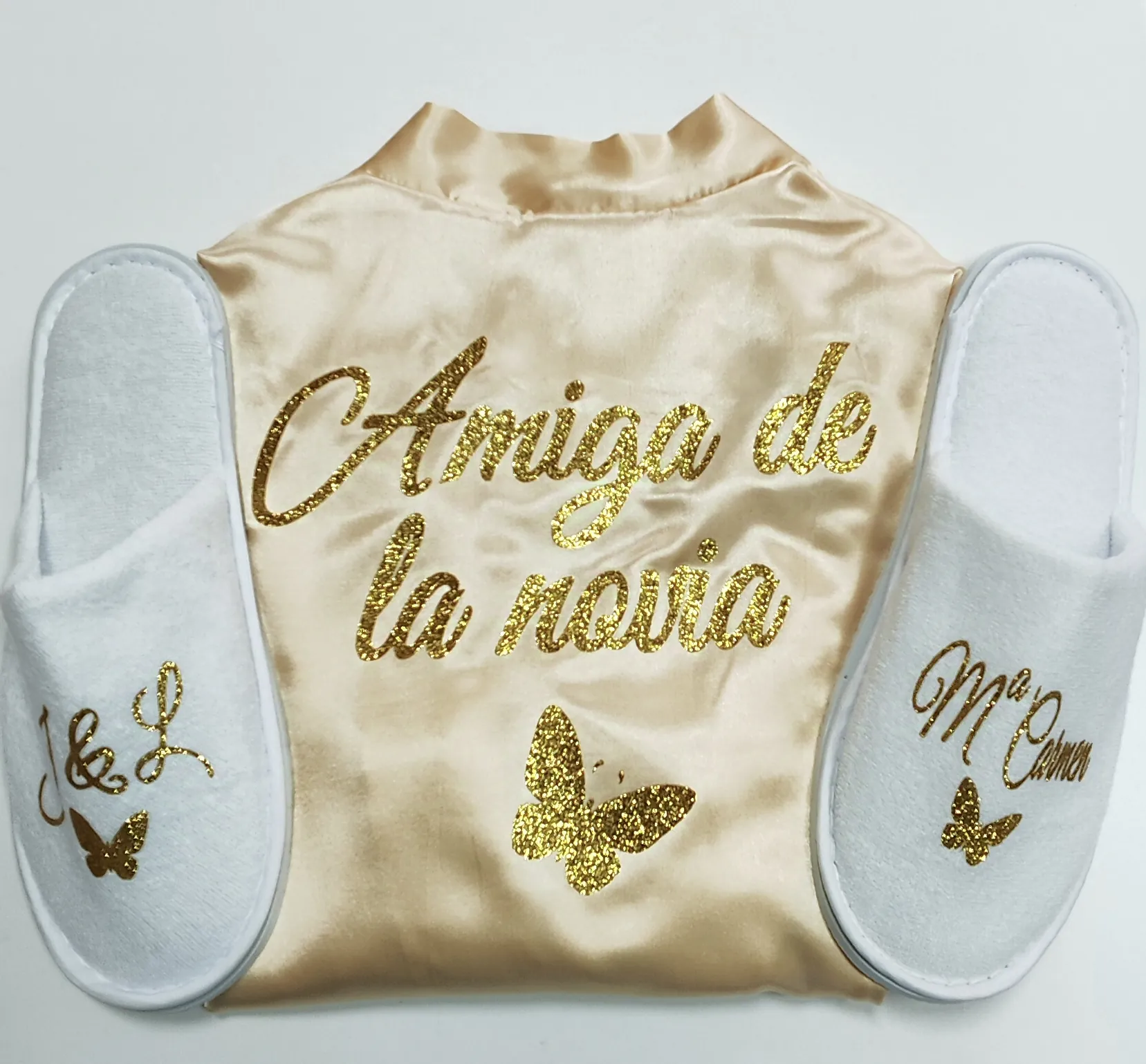 Bata y zapatillas personalizadas para novia – Modelo 30