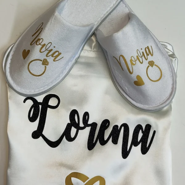 Bata y zapatillas personalizadas para novia – Modelo 42