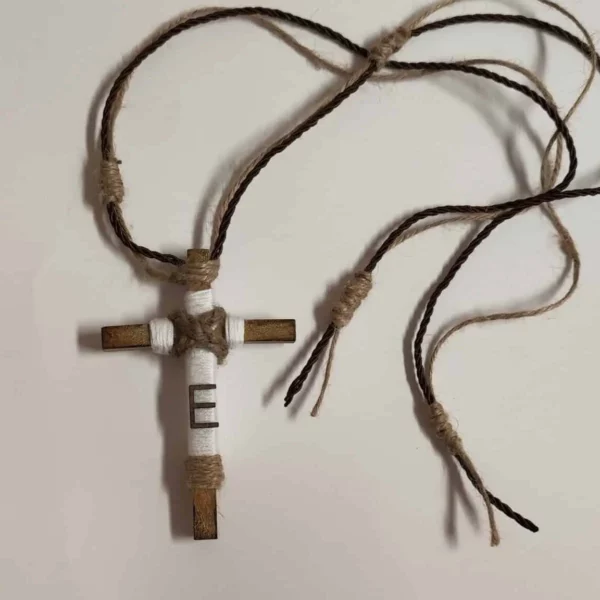 Cruces de madera para primera comunión