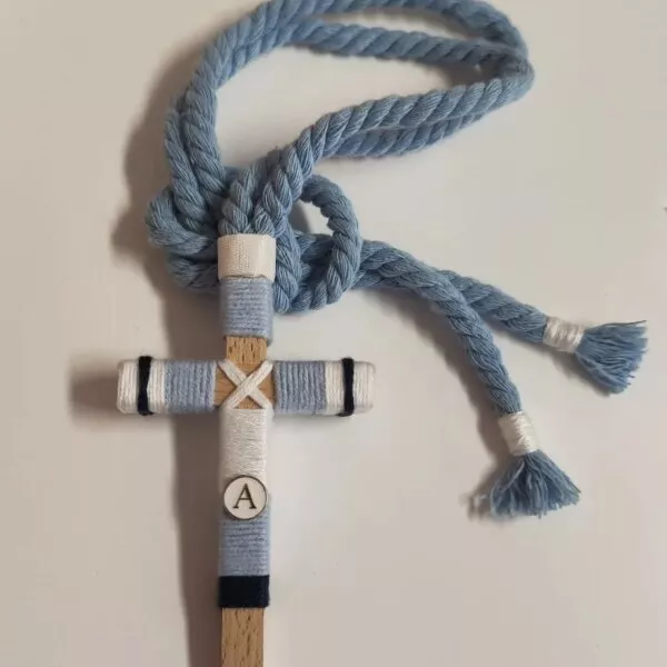 Cruz de madera para primera comunión