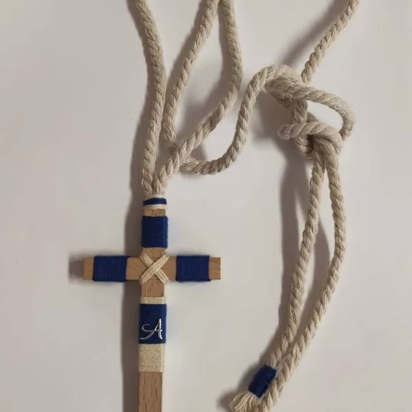 Cruz de madera para primera comunión
