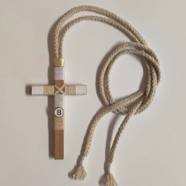 Cruz de madera para primera comunión