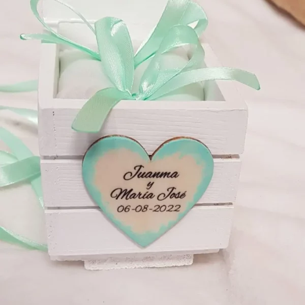 camion de madera porta alianzas