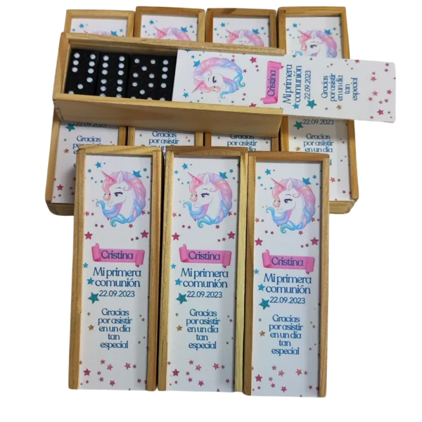 Juego Clásico de Dominó Personalizado en Madera para Comunión