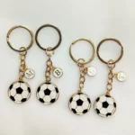 Llavero de comunión balón de fútbol con inicial