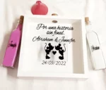 Cuadro ceremonia de la arena personalizado con la frase 'Por una historia sin final.' Perfecto como recuerdo para bodas y eventos especiales, simbolizando amor eterno.