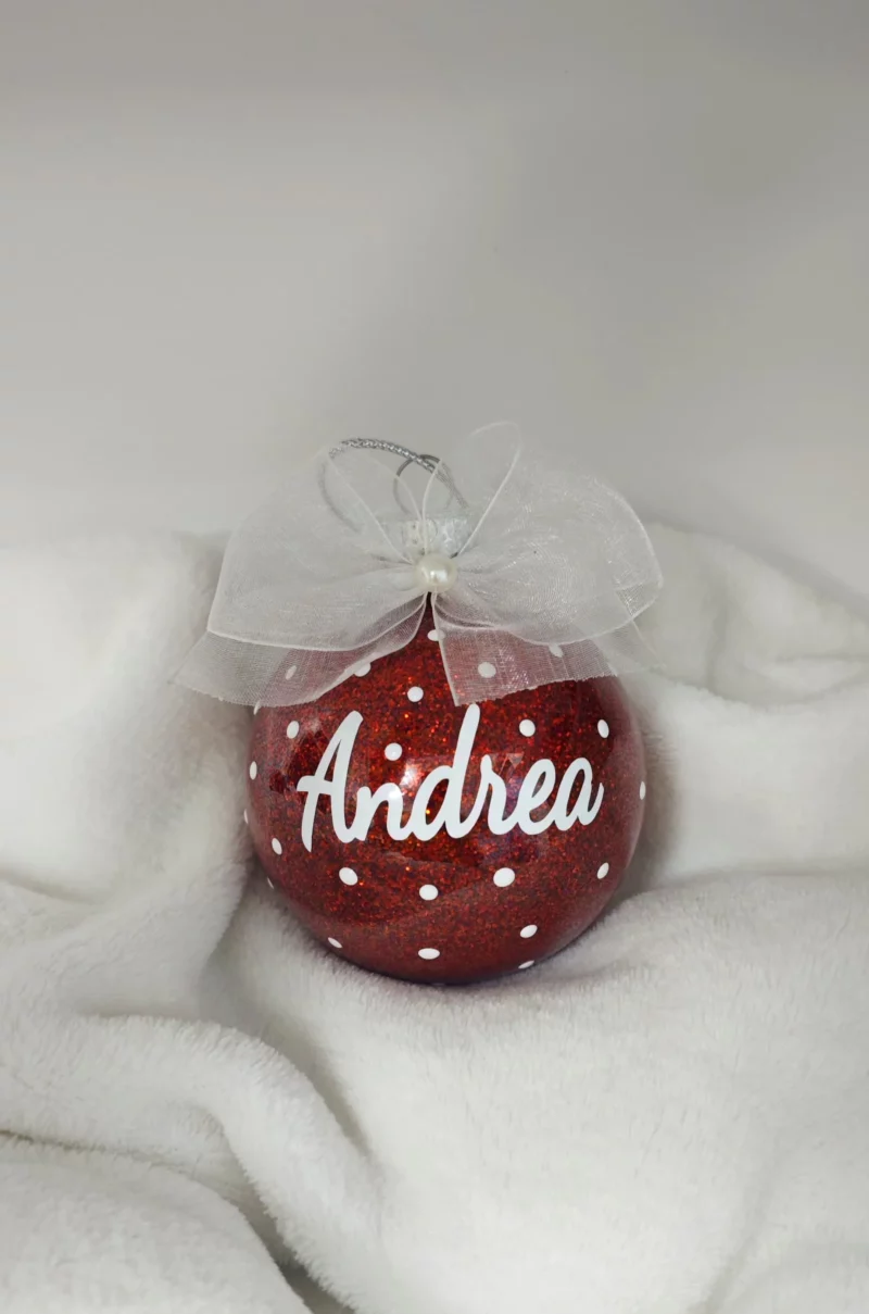 Bola de Navidad personalizada con nombre, ideal para decorar el árbol.