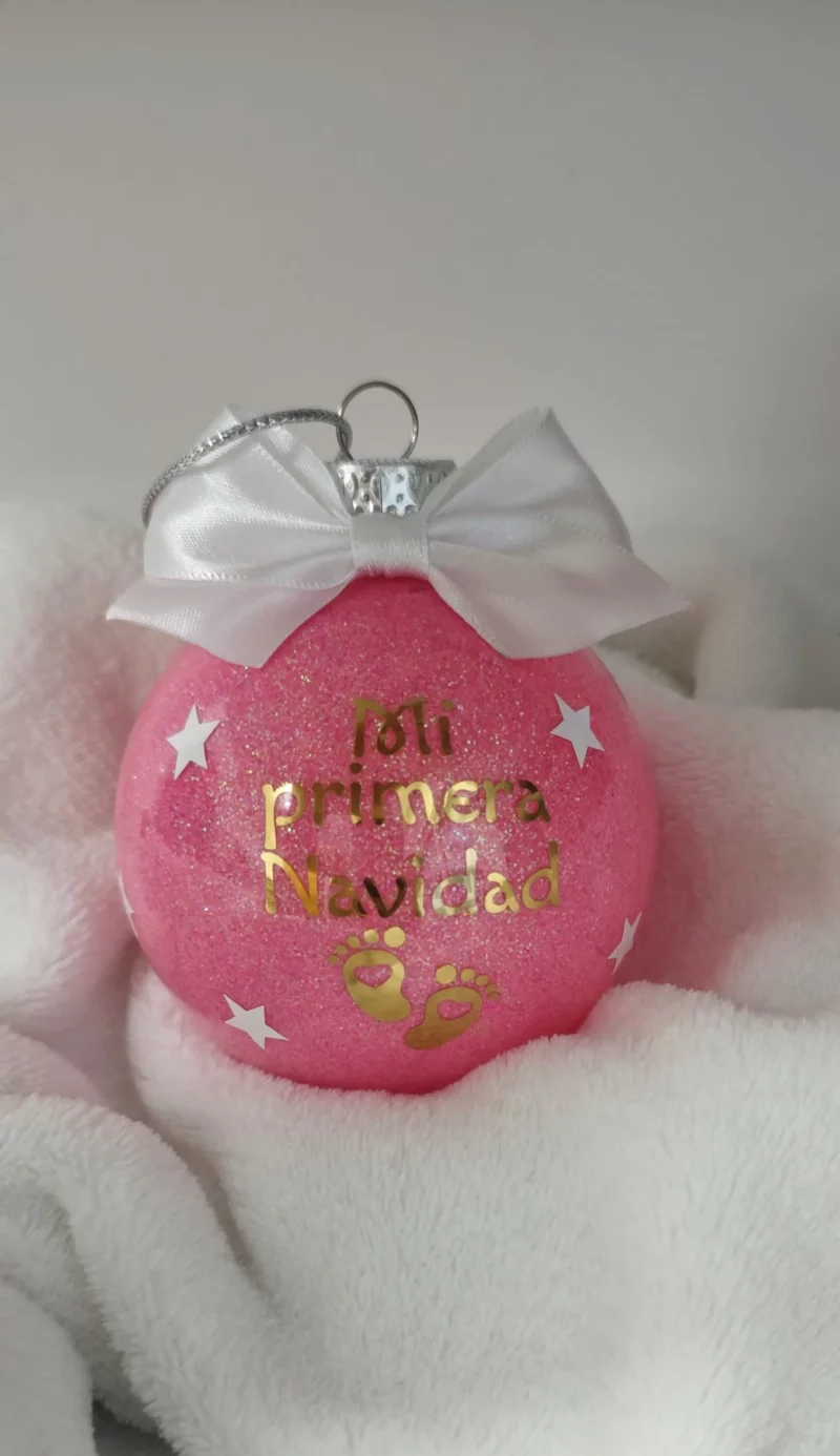 Bola de Navidad personalizada con nombre, ideal para decorar el árbol.