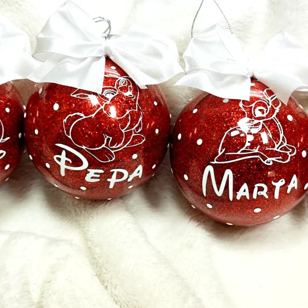 Bolas de Navidad personalizadas con nombres, ideales para el árbol.