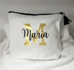 Neceser personalizado con nombre o inicial, ideal para bodas y comuniones.