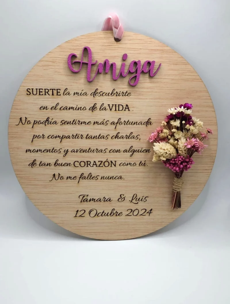 Placa de madera personalizada con grabado láser para amigas