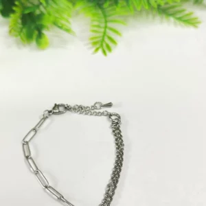 Pulsera de acero inoxidable con inicial personalizada