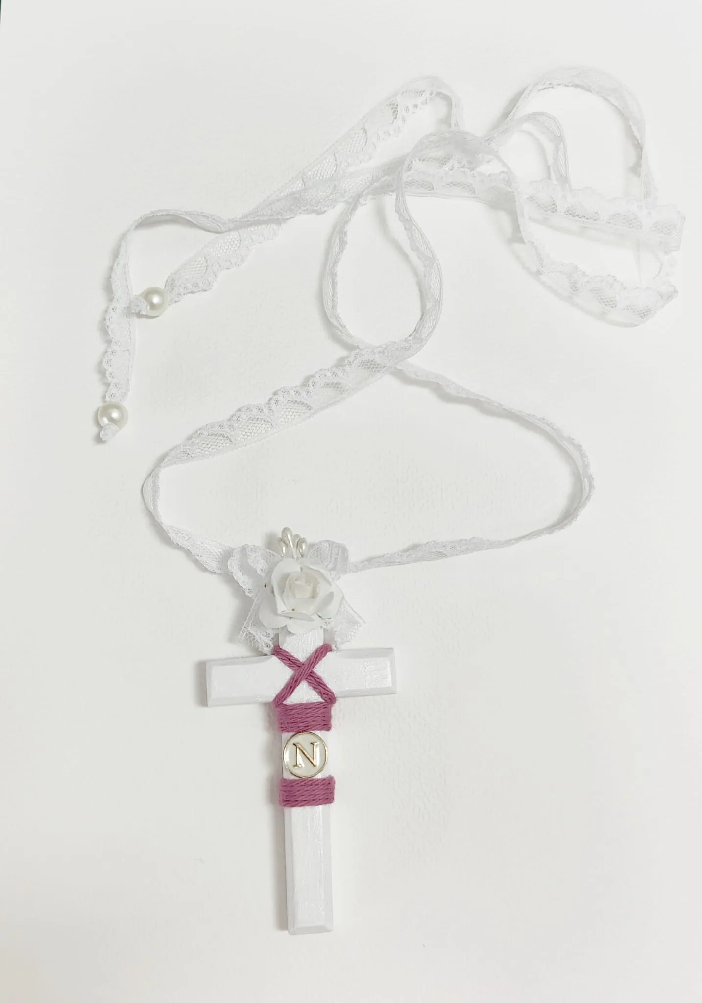 cruz de comunión niña en celeste y blanco con cordón