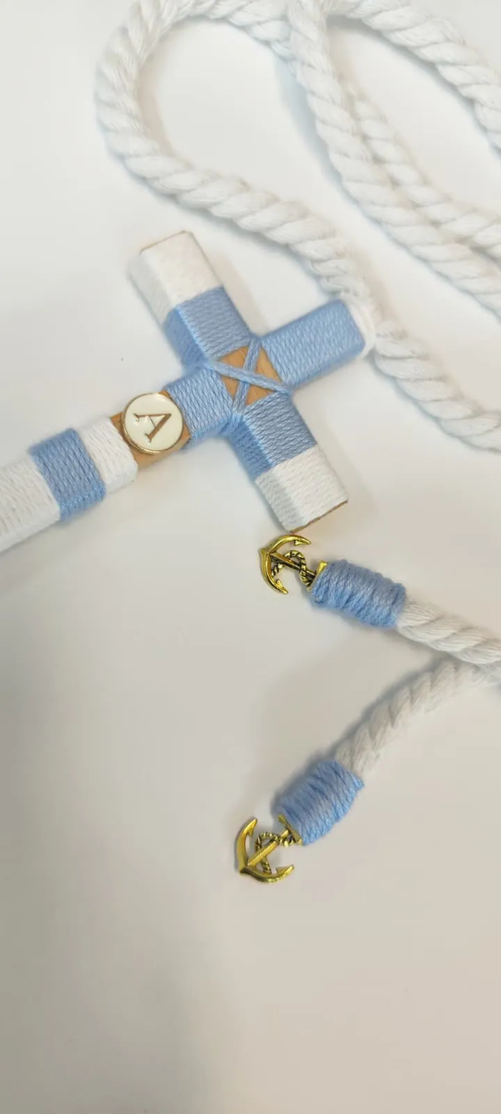 cruz de comunión niño azul celeste blanco anclas