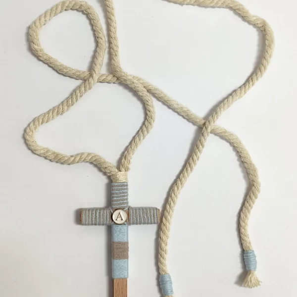 cruz de comunión niño celeste gris beige anclas