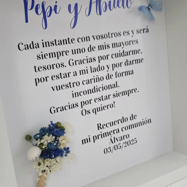 cuadro abuelos primera comunión personalizado azul flores preservadas