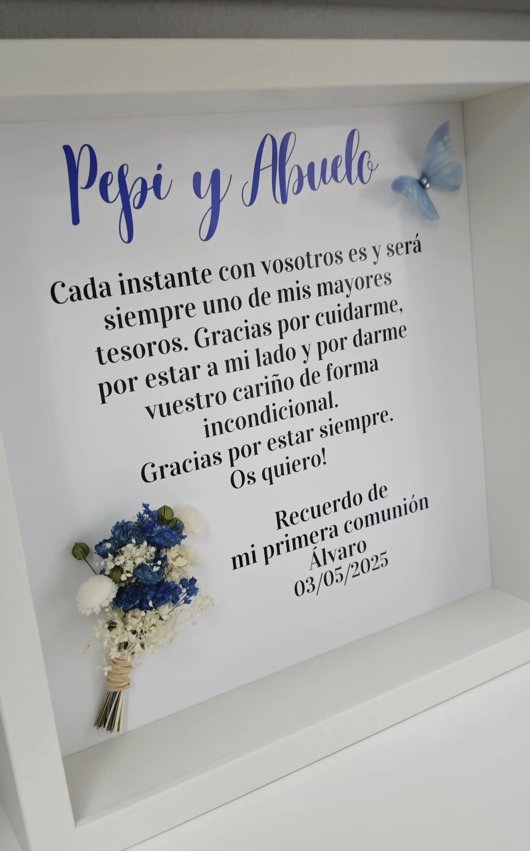cuadro abuelos primera comunión personalizado azul flores preservadas