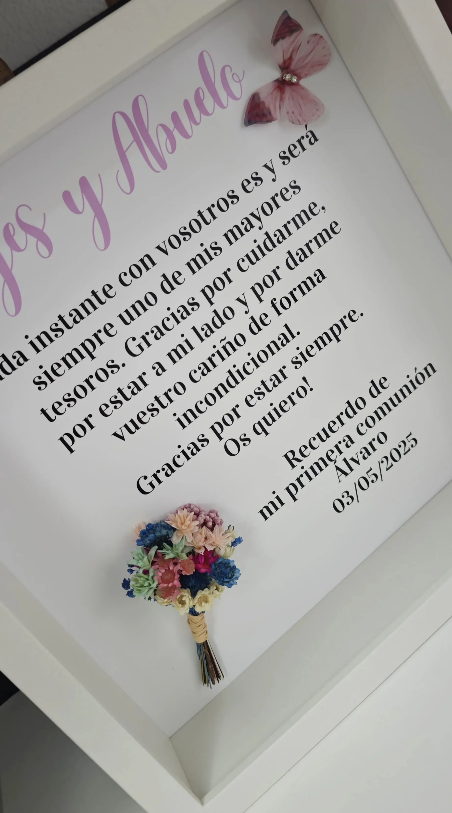 cuadro personalizado abuelos primera comunión rosa mariposa flores