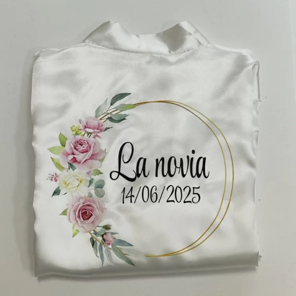 Bata personalizada DTF aro flores rosa para novia