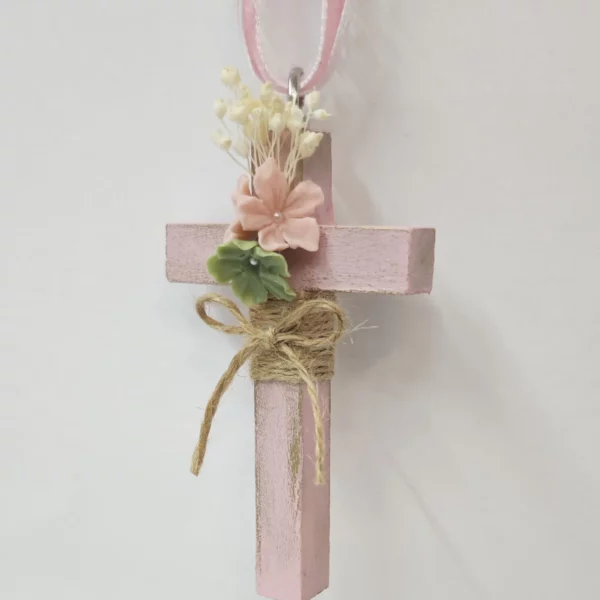 Cruz de comunión para niña rosa con flores y encaje