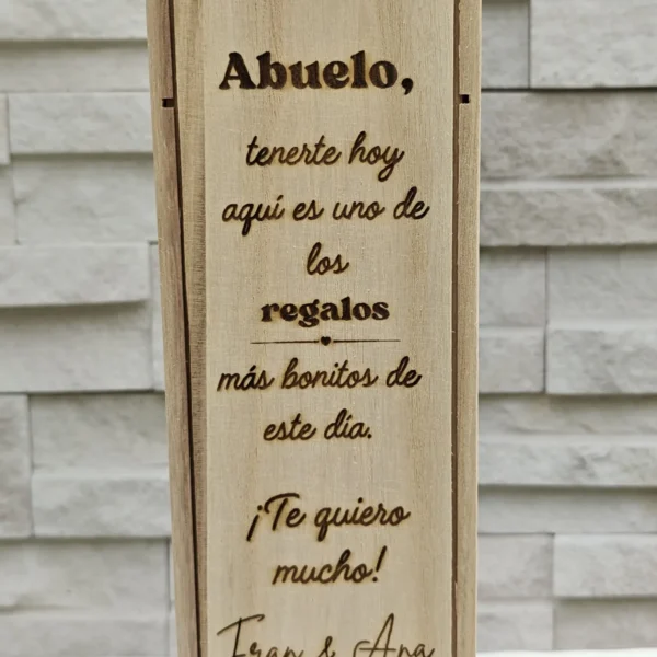 Caja vino abuelo boda con grabado y nombres