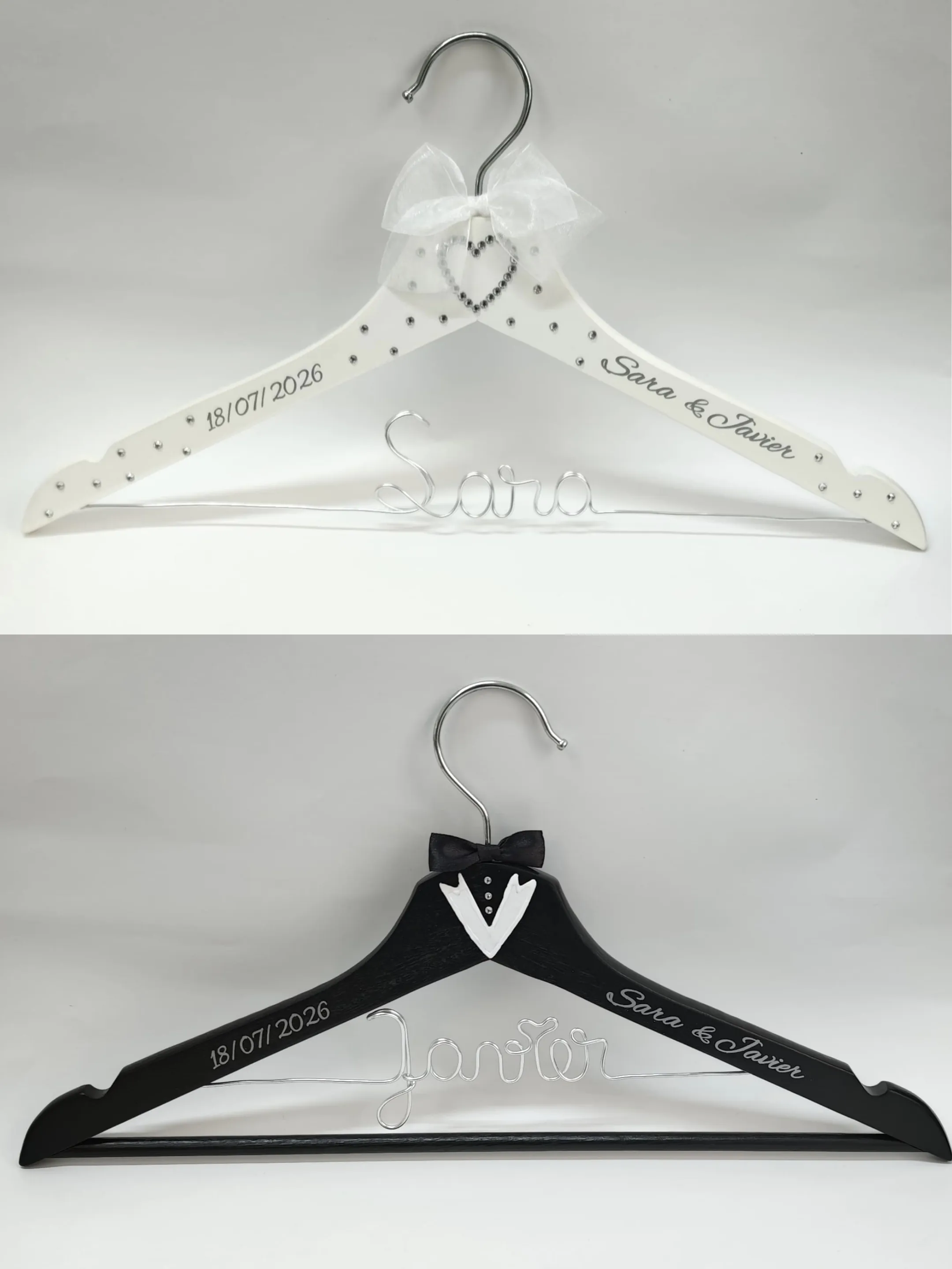 Perchas novios brillantes con strass y corazón de brillantes, con nombres en alambre